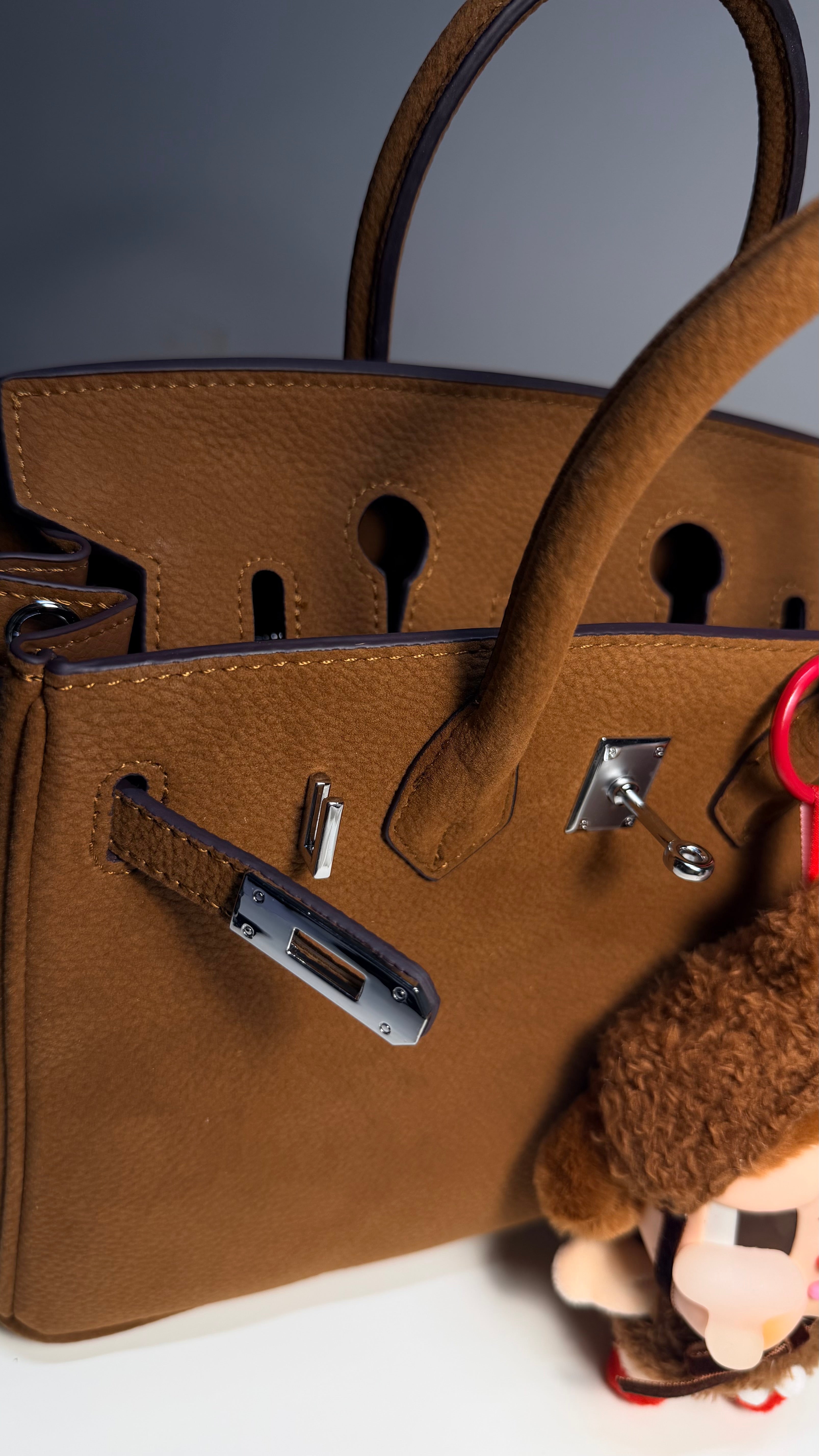 Sac Eden – Daim grainé structuré caramel