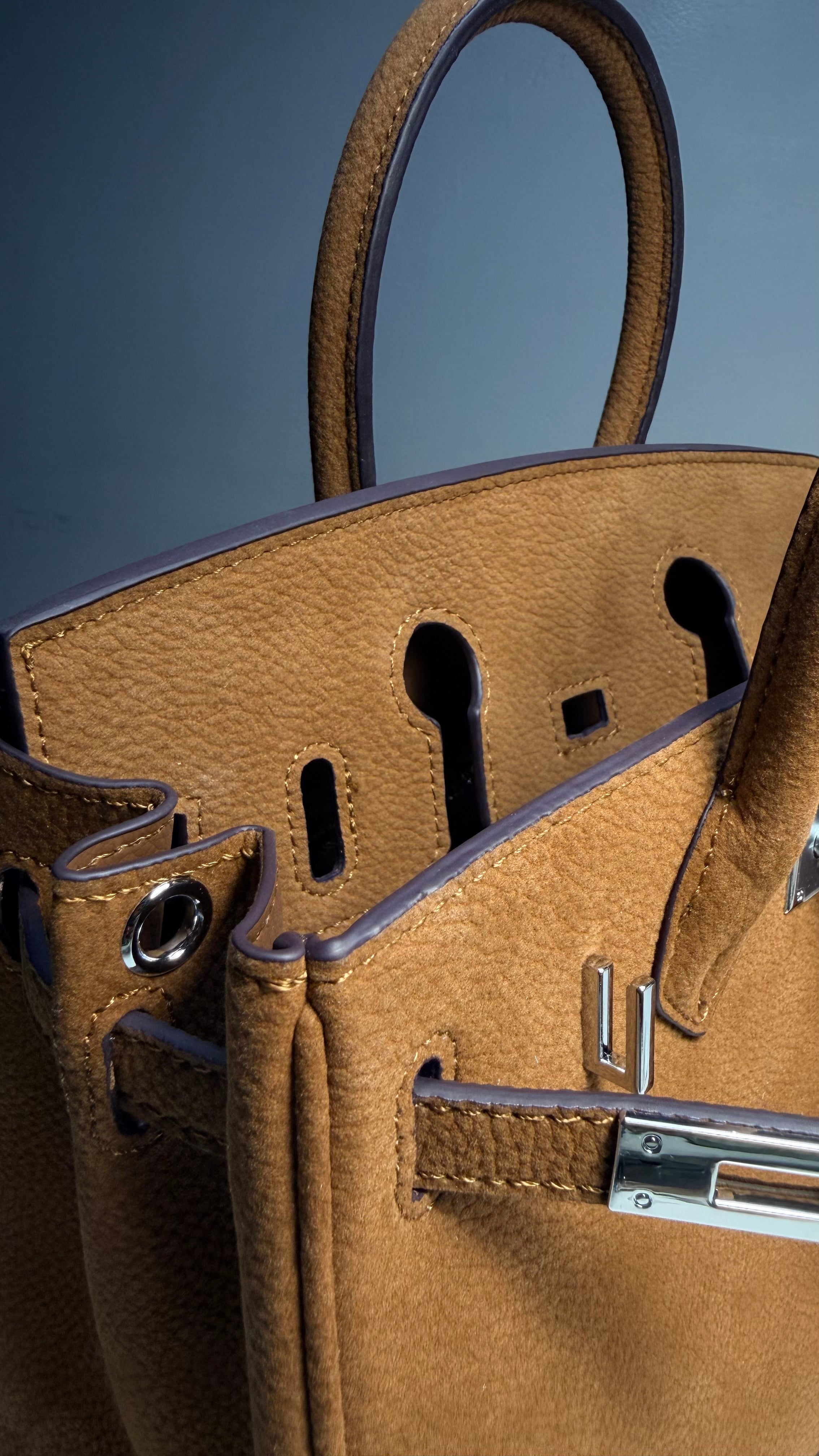 Sac Eden – Daim grainé structuré caramel